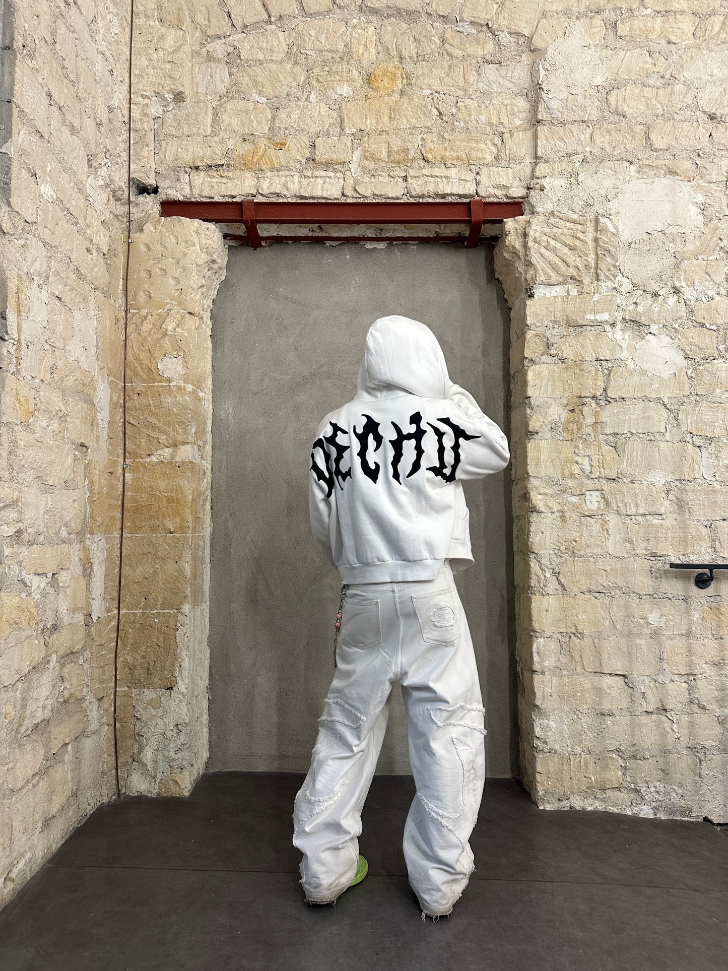 WHITE PHOENIX - ZIP HOODIE